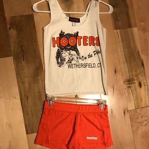 Hooters Uniform